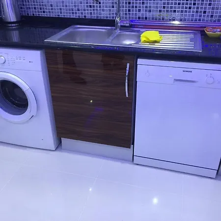Apartament My World